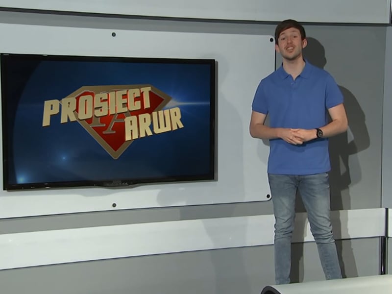 Thumbnail of Arwr